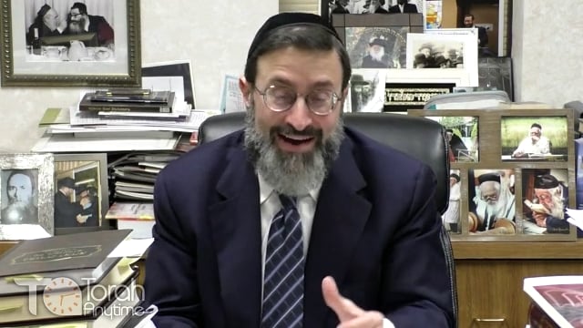 A Quick & "Quiet" Return to Shul!