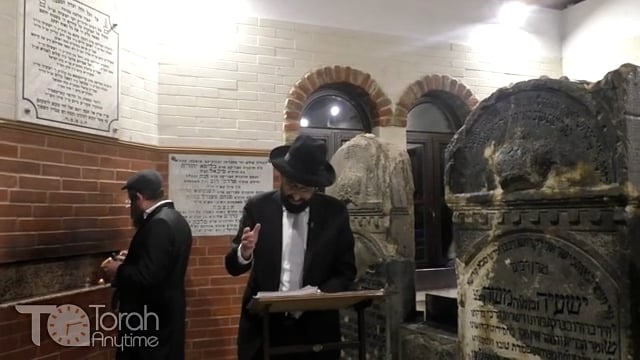 R' Daniel Glatstein | Journey To Hungary: Kerestir - The Kever of Rav ...