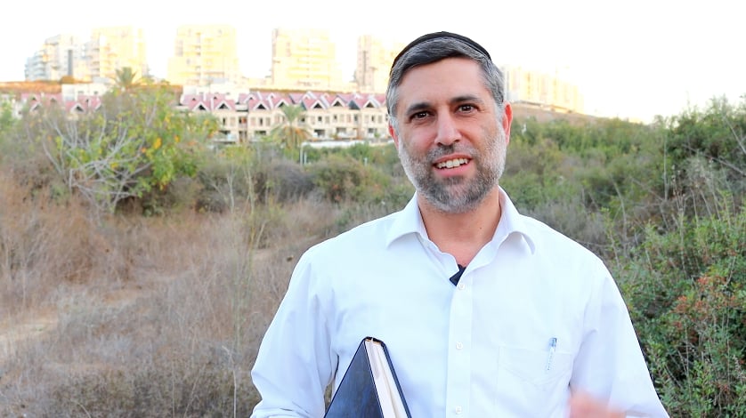 Call of Moshiach 8: Troubled Times Moshiach Signs