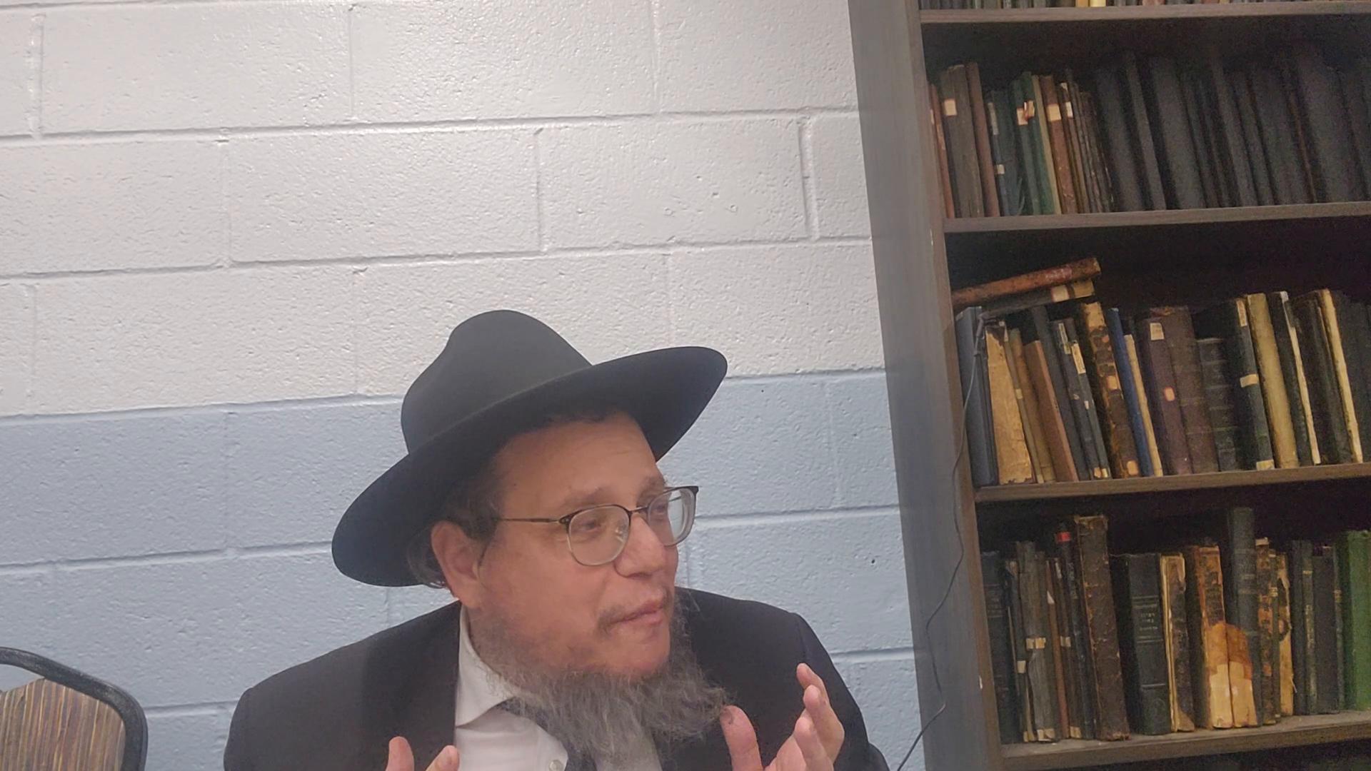 Lomdut on Beshalach: The First Melava Malka and Sliced Bread