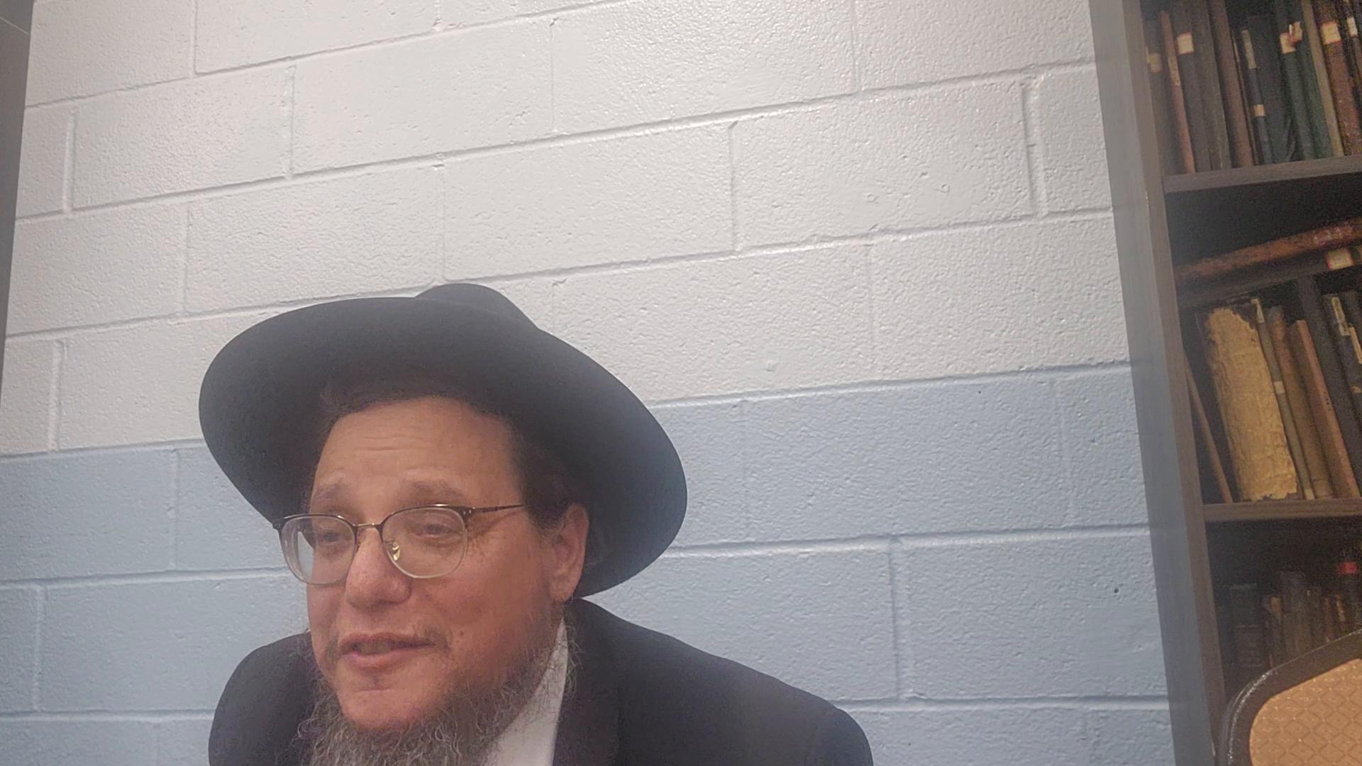 lomdut parshas yisroi "when does hashem pay  bills" and red lights in the midbar