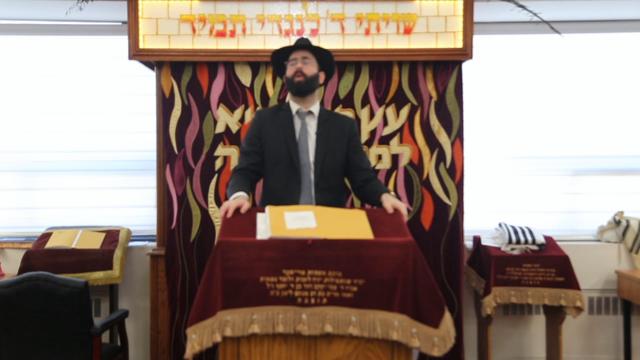 R' Yaakov Hillel's Powerful Lesson From the Fruits and Their Pits