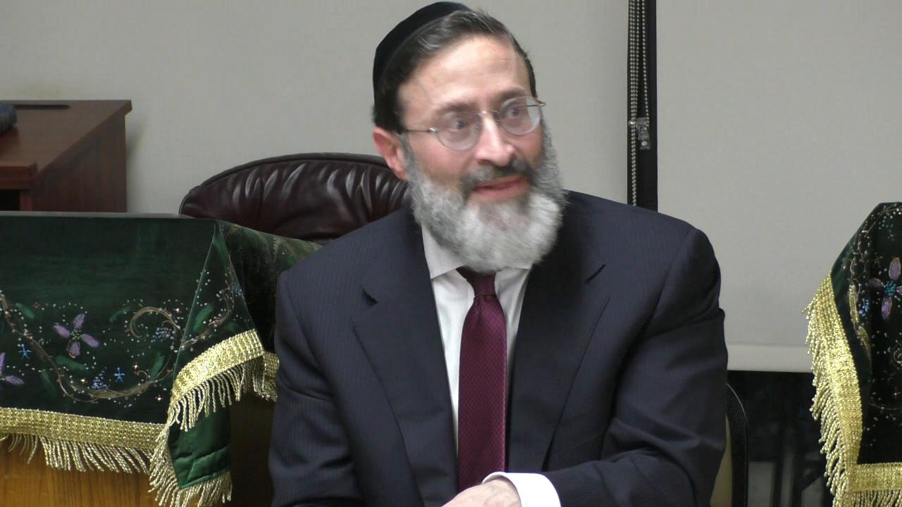 The Dynamic Duo of Moshe & Aharon- with Help from Mal'ach Michoel