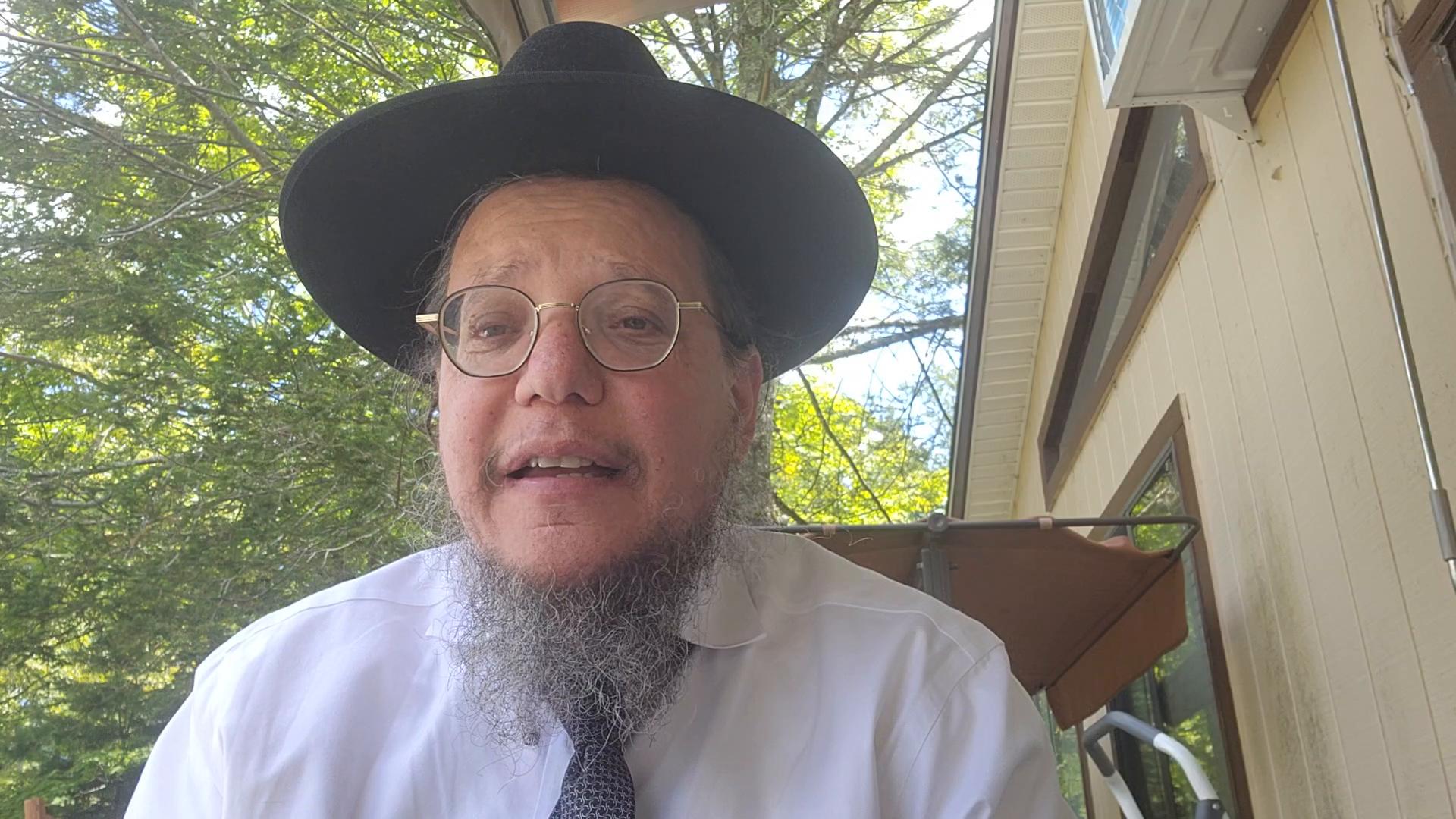 Lomdut parshat re'eh "two letters in parsha proof positive to brisker rov"