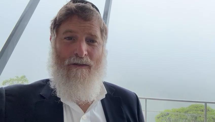 Daily halachot and Galápagos Islands 2