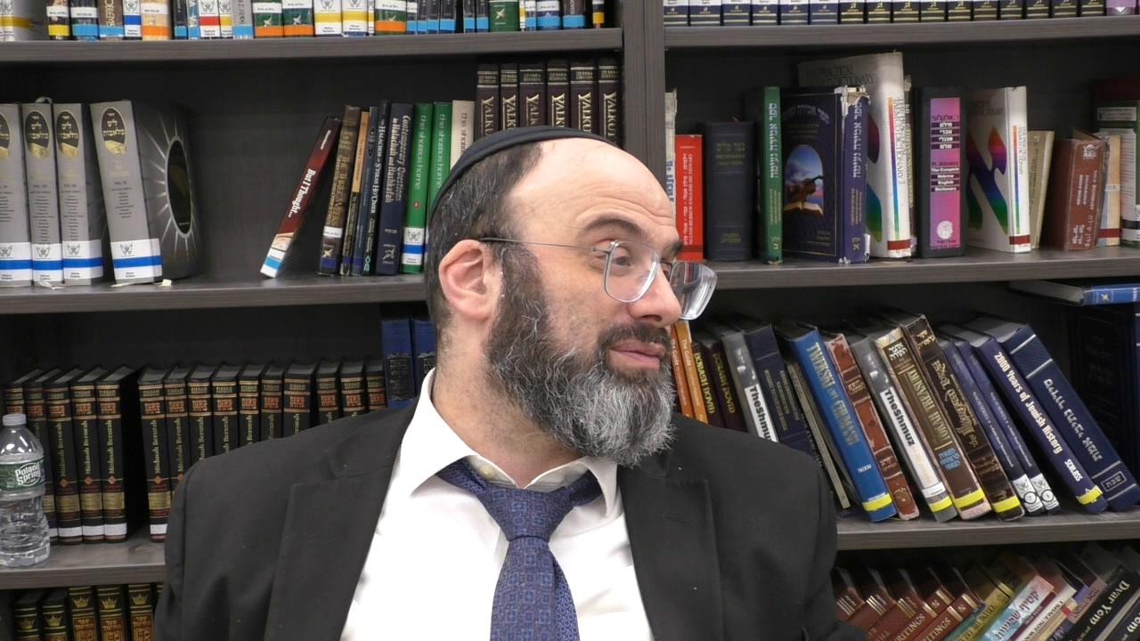 362:11b "Making a Halachic Doorway."