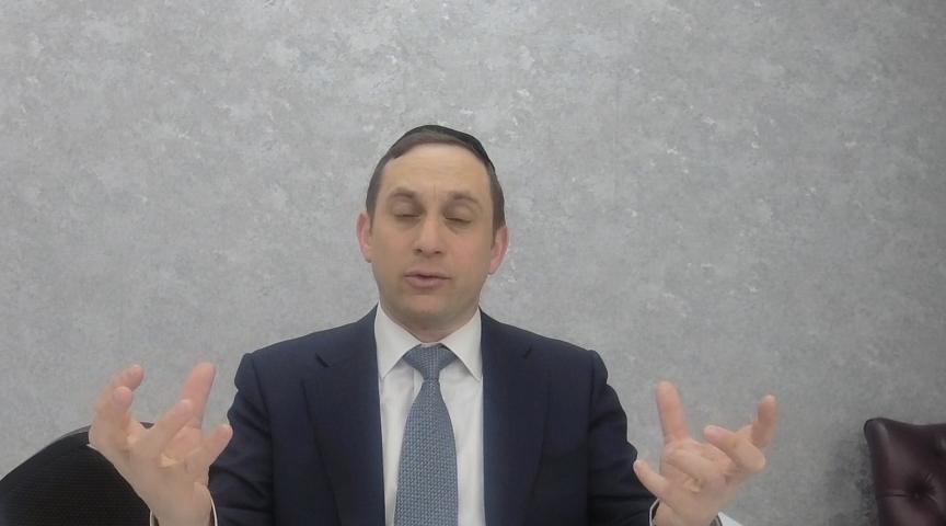 Invisible Presence - The Aron, Adar and Purim 