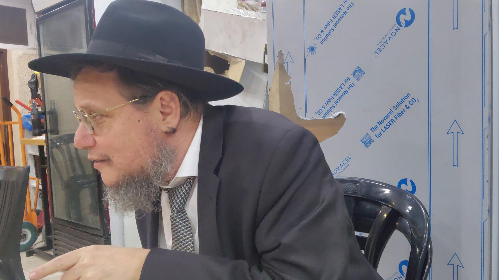  Lomdut Teruma "from the Achva shul Yerushaliyim"