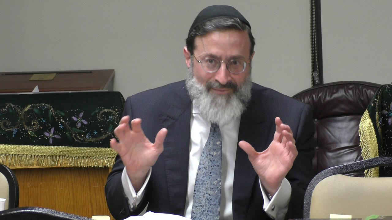 A Woman's Role in Nei'ros Shabbos- & the Husband Who Rushed to Light... 