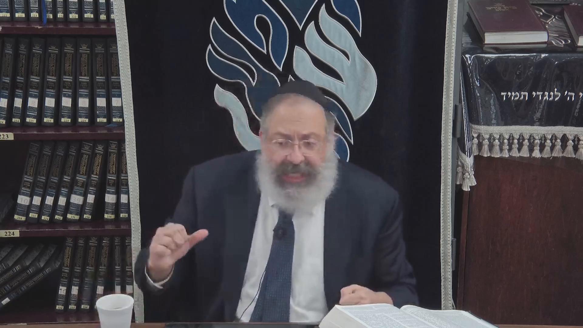 Maamar V'nacha 5736 #1:Understanding the Exiles of Edom and Yishmael